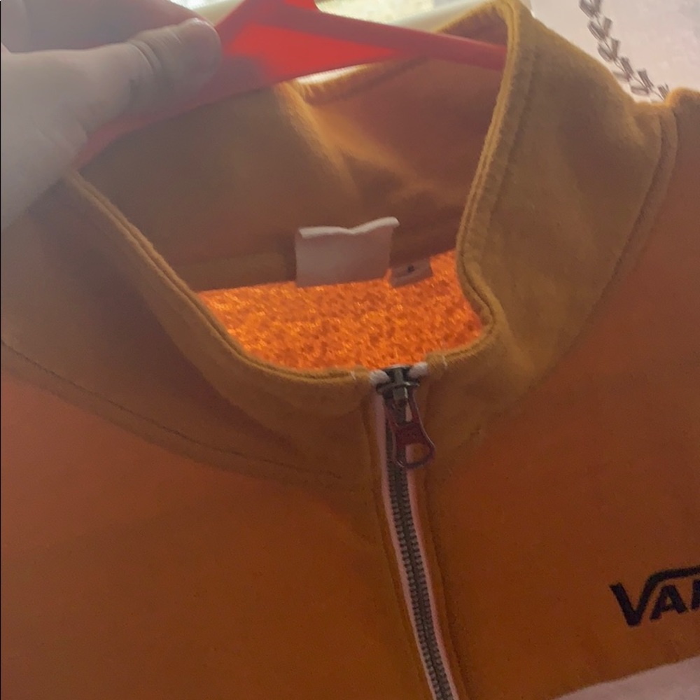 Cute vans crop jacket:) - Picture 3 of 6